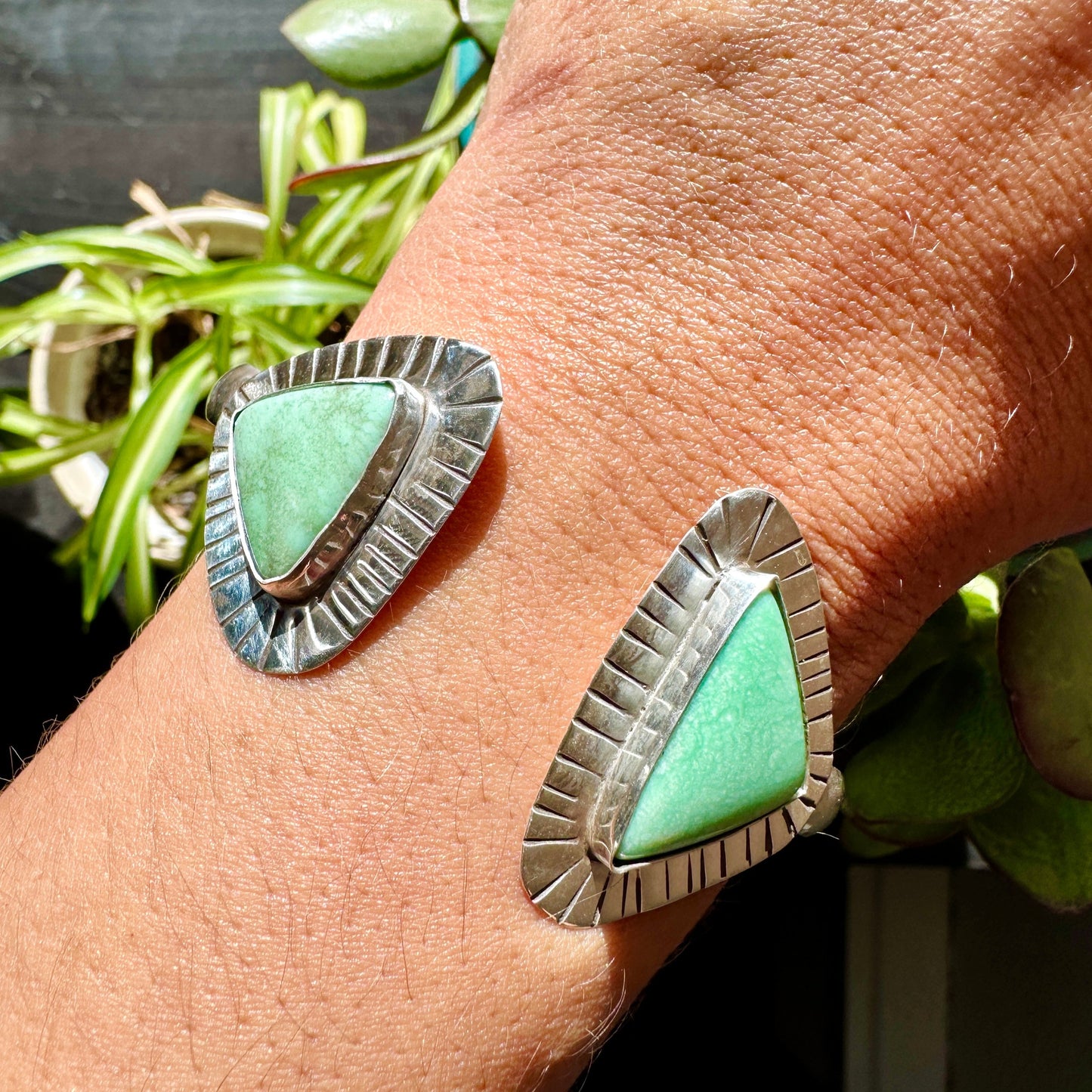 Reversed Cuff Bracelet - Lucin Variscite - Size S/M